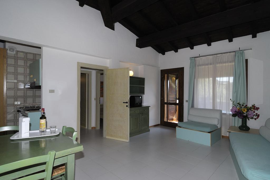 Residence Portorotondo Tre ポルト・ロトンド 部屋 写真